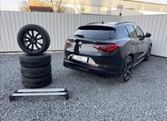 Alfa Romeo Stelvio 44
