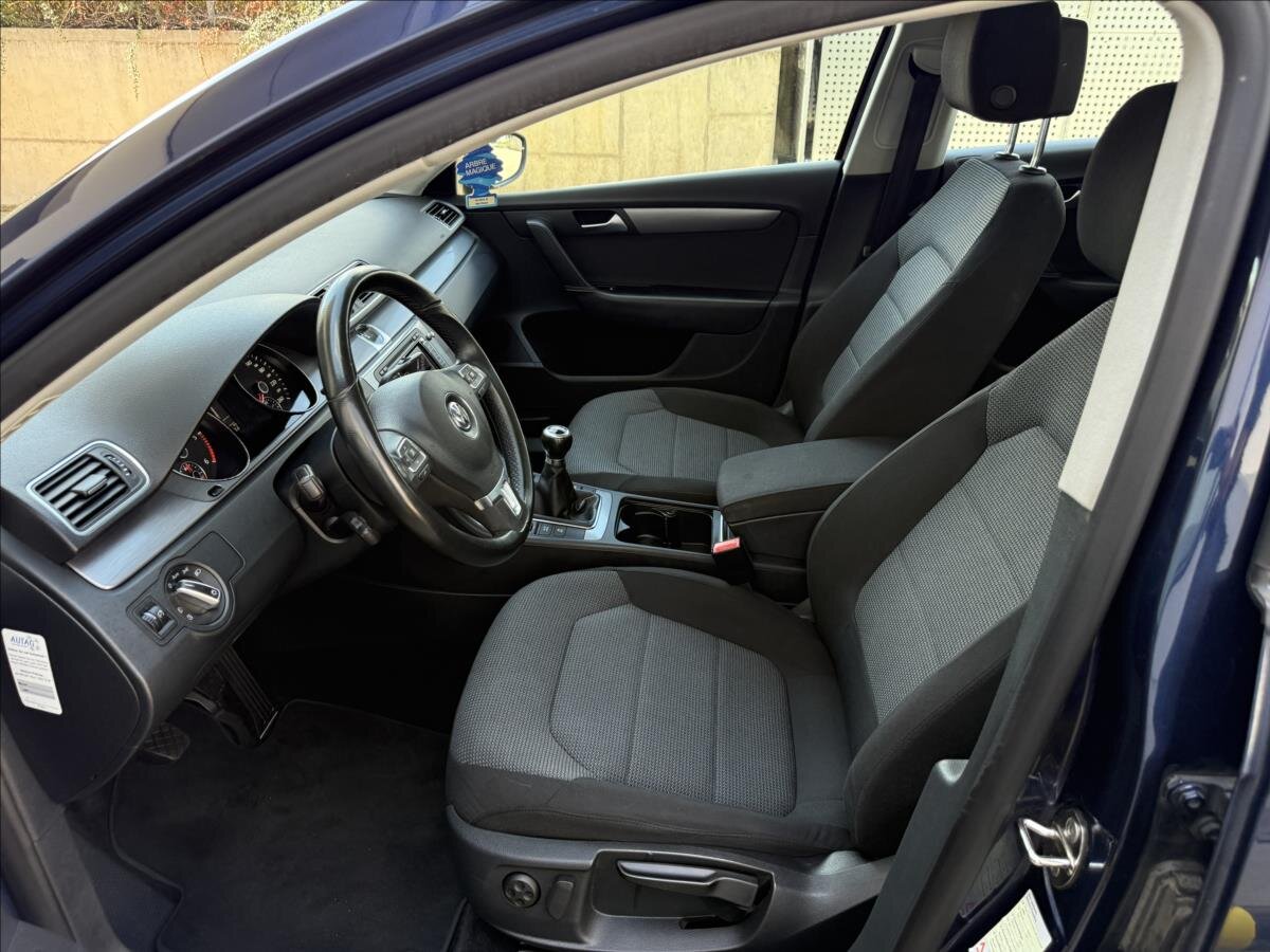 Volkswagen Passat Kombi 2,0 l 103 kw