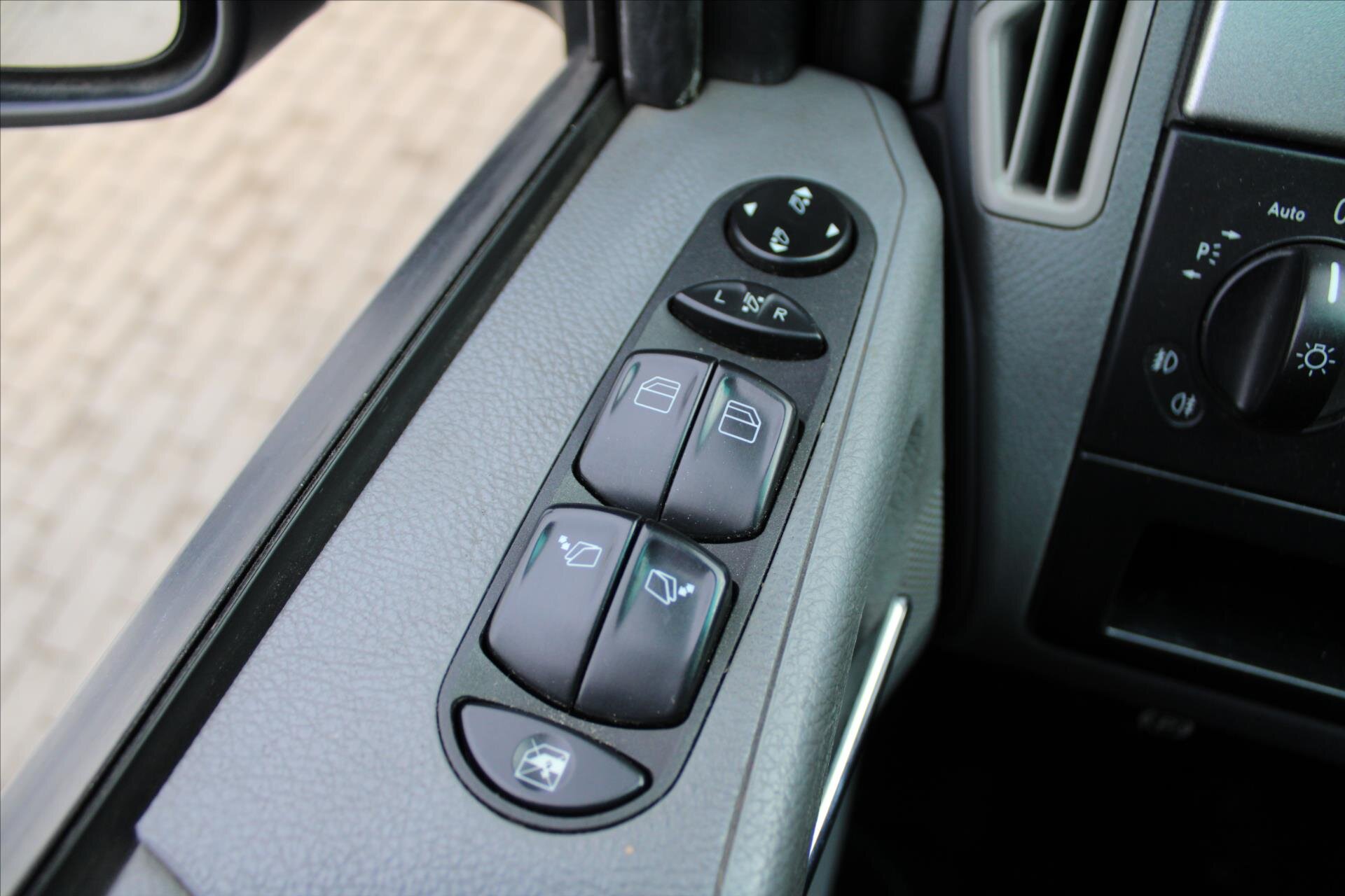 Mercedes-Benz Viano Kombi 2,1 l 110 kw