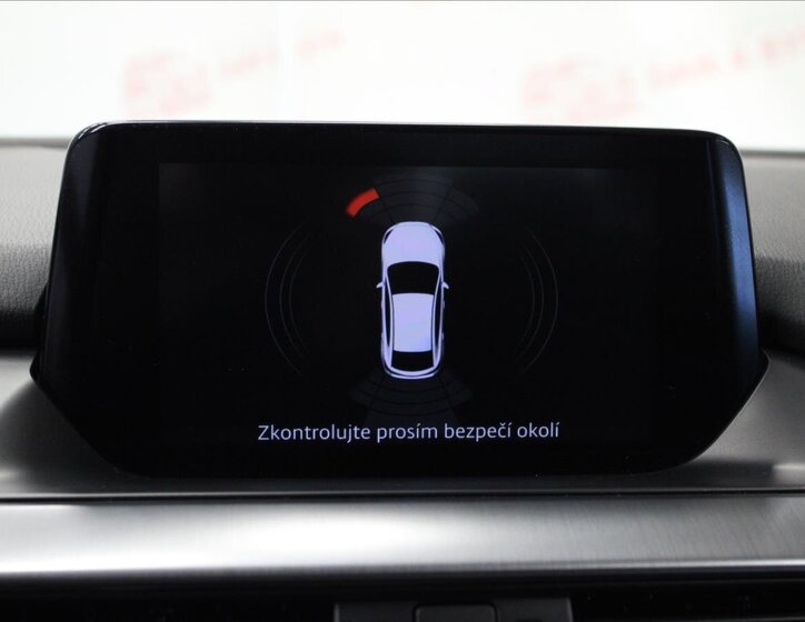 Mazda 6 Sedan 2,0 l 121 kw