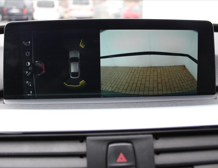 BMW Řada 3 Liftback 3,0 l 190 kw