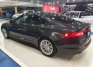 Jaguar XF Sedan / Limuzína 3,0 l 202 kw