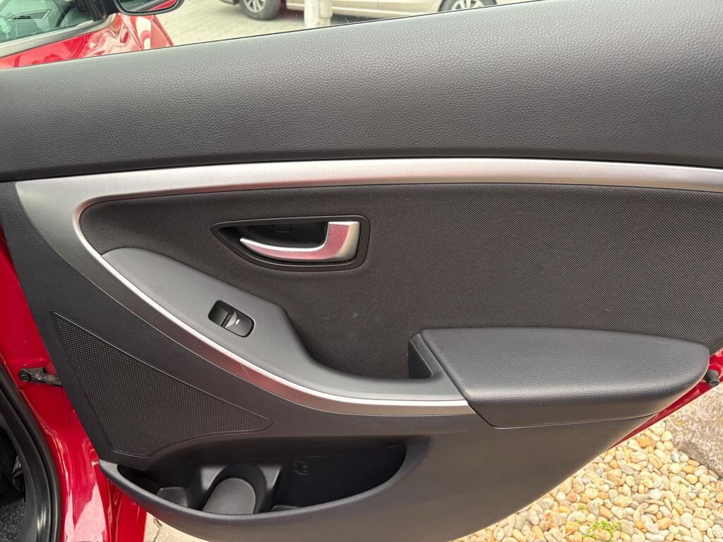 Hyundai i30 Hatchback 1,4 l 73 kw