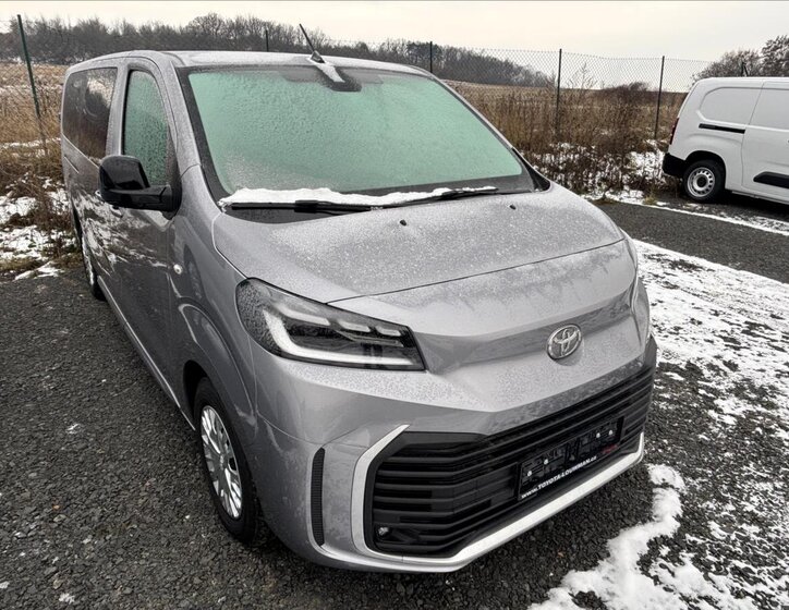 Toyota ProAce Verso VAN / Minibus 2,0 l 106 kw