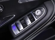 Mercedes-Benz Třídy S Kupé 5,5 l 430 kw