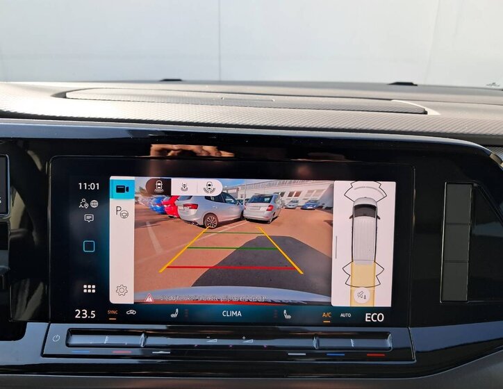 Volkswagen Multivan Kombi 1,5 l 130 kw