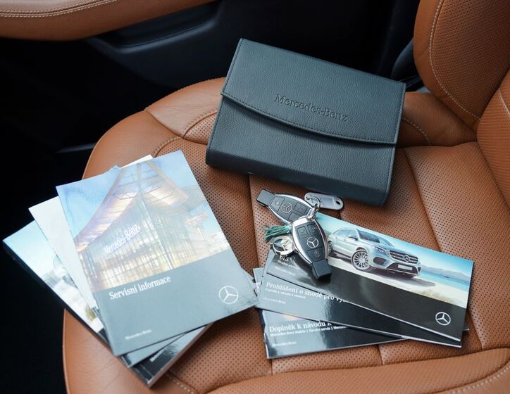 Mercedes-Benz GLS 40