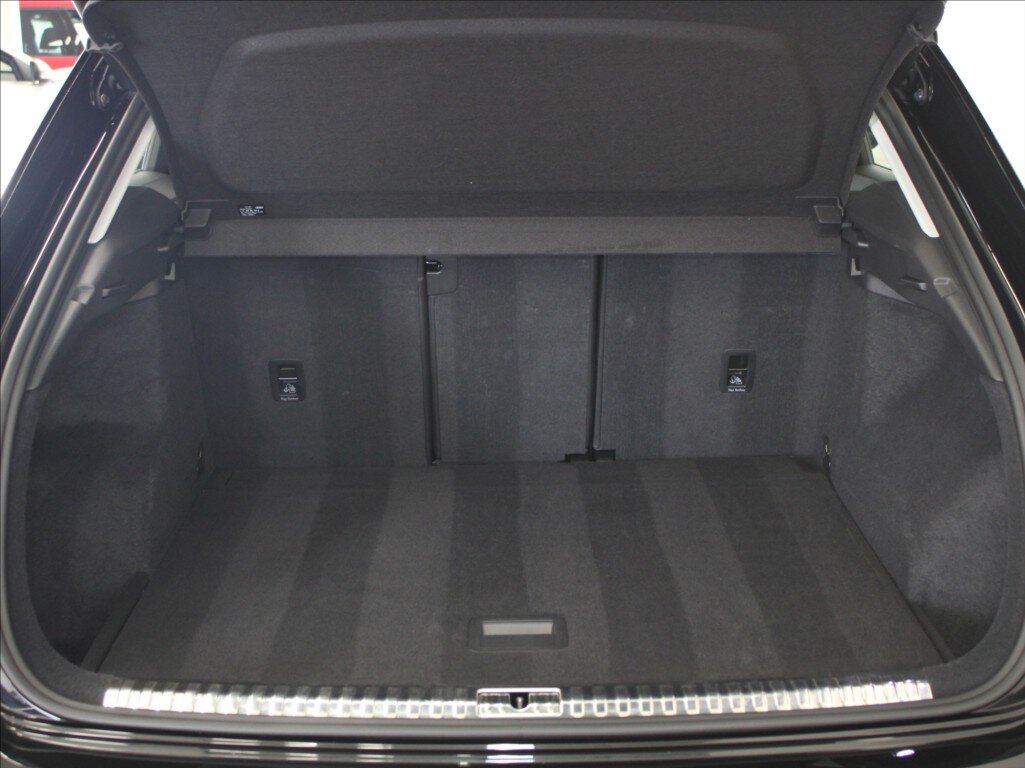 Audi Q3 SUV / Terénní 2,0 l 110 kw