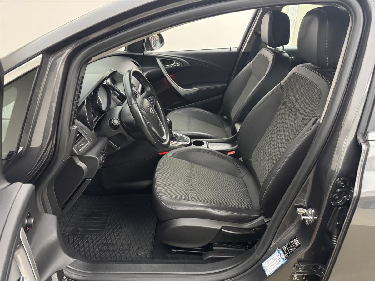 Opel Astra Hatchback 1,4 l 103 kw