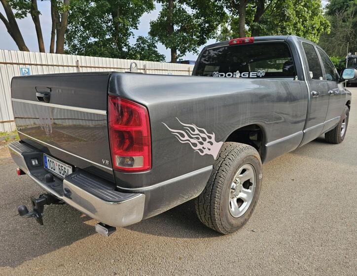 Dodge RAM 6