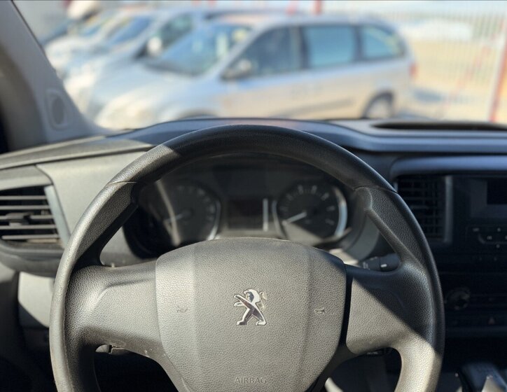 Peugeot Expert Skříň 2,0 l 110 kw