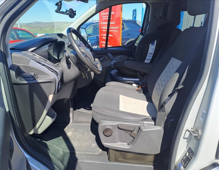 Ford Tourneo Custom Ostatní 2,0 l 96 kw