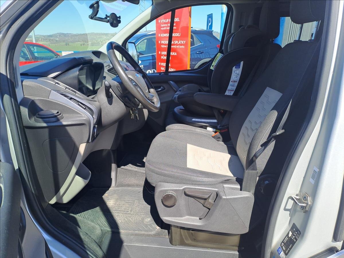 Ford Tourneo Custom Ostatní 2,0 l 96 kw