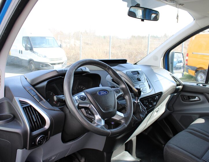 Ford Transit Custom Užitková 2,2 l 74 kw