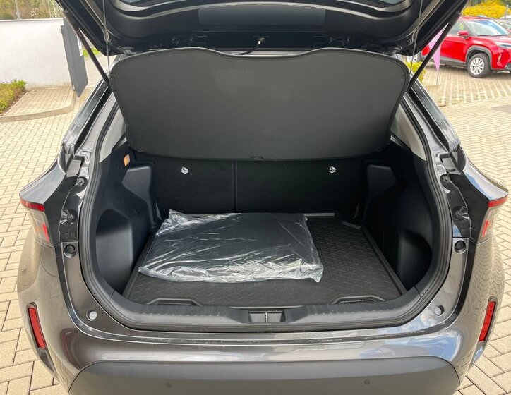 Toyota Yaris Cross SUV / Terénní 1,5 l 68 kw