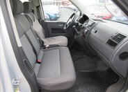 Volkswagen Caravelle MPV 2,5 l 96 kw