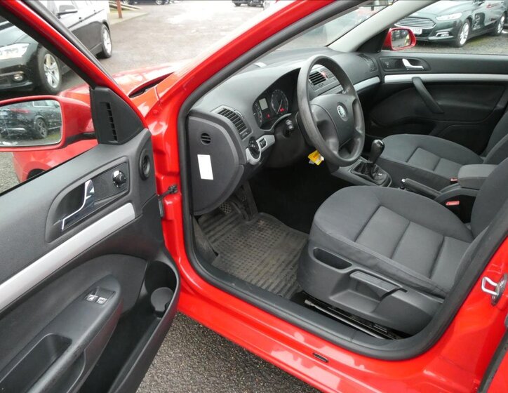 Škoda Octavia Liftback 1,6 l 75 kw