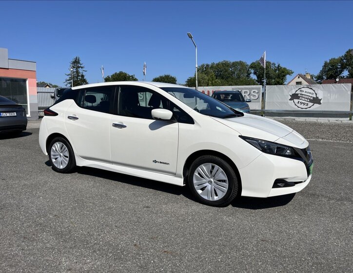 Nissan Leaf 2