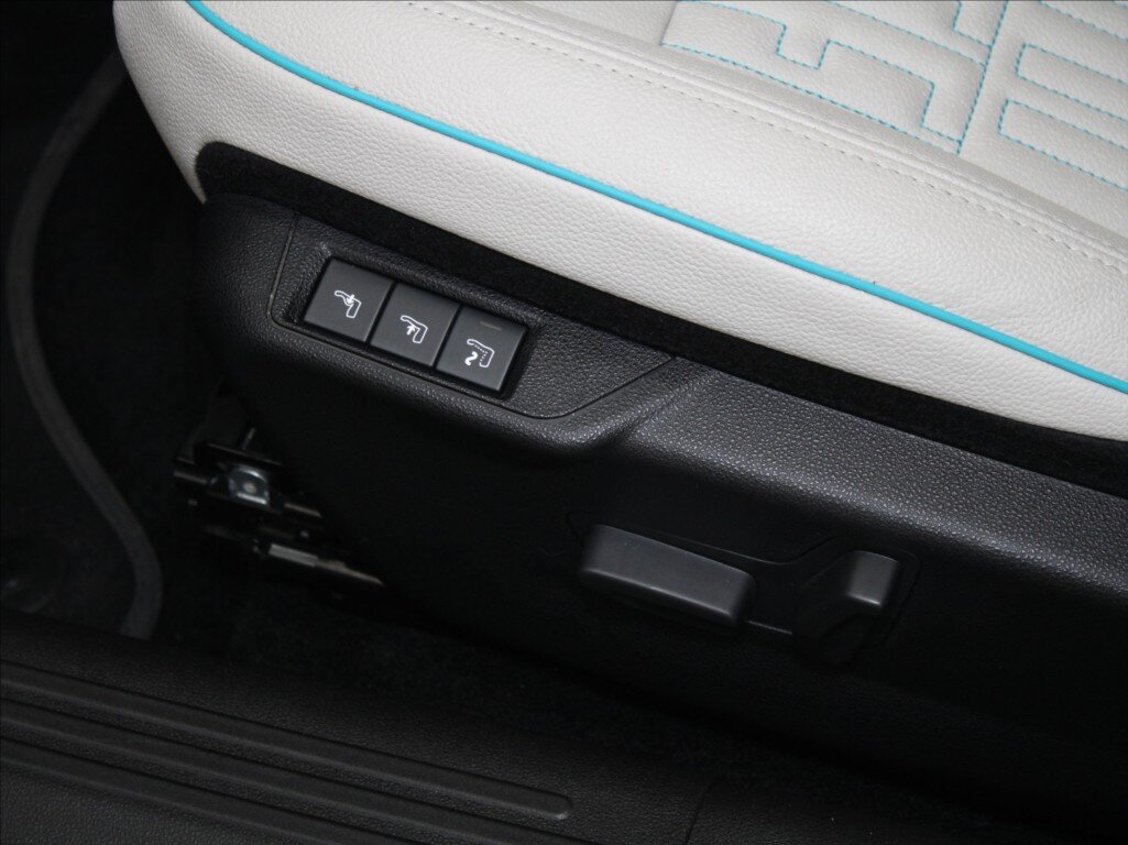 Fiat 600 SUV / Terénní 1,2 l 107 kw