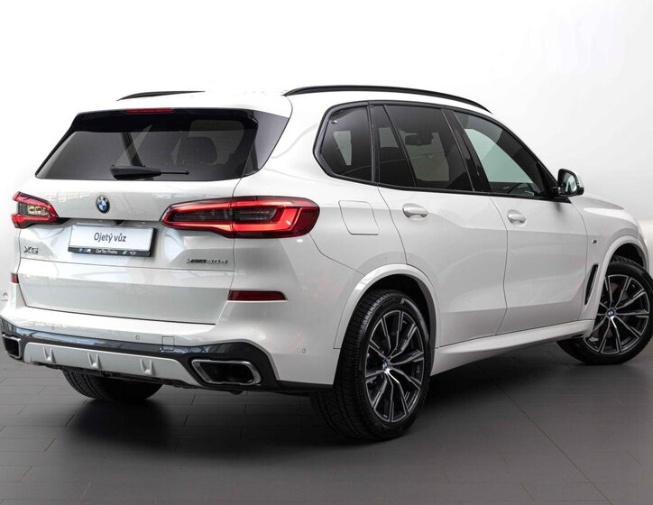 BMW X5 5