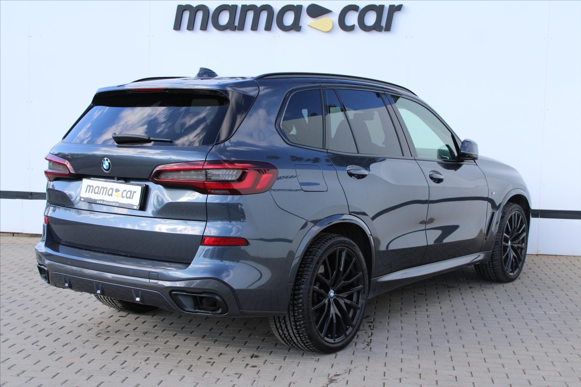 BMW X5 SUV 3,0 l 250 kw