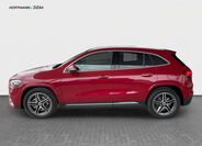 Mercedes-Benz GLA 8