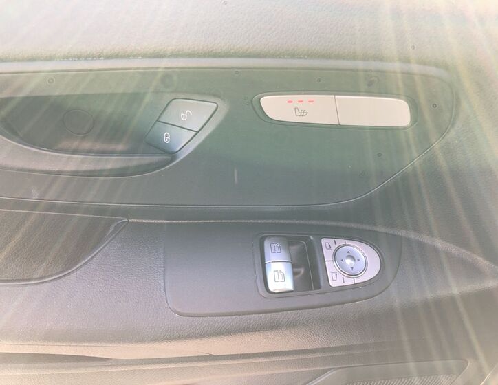 Mercedes-Benz Vito 24