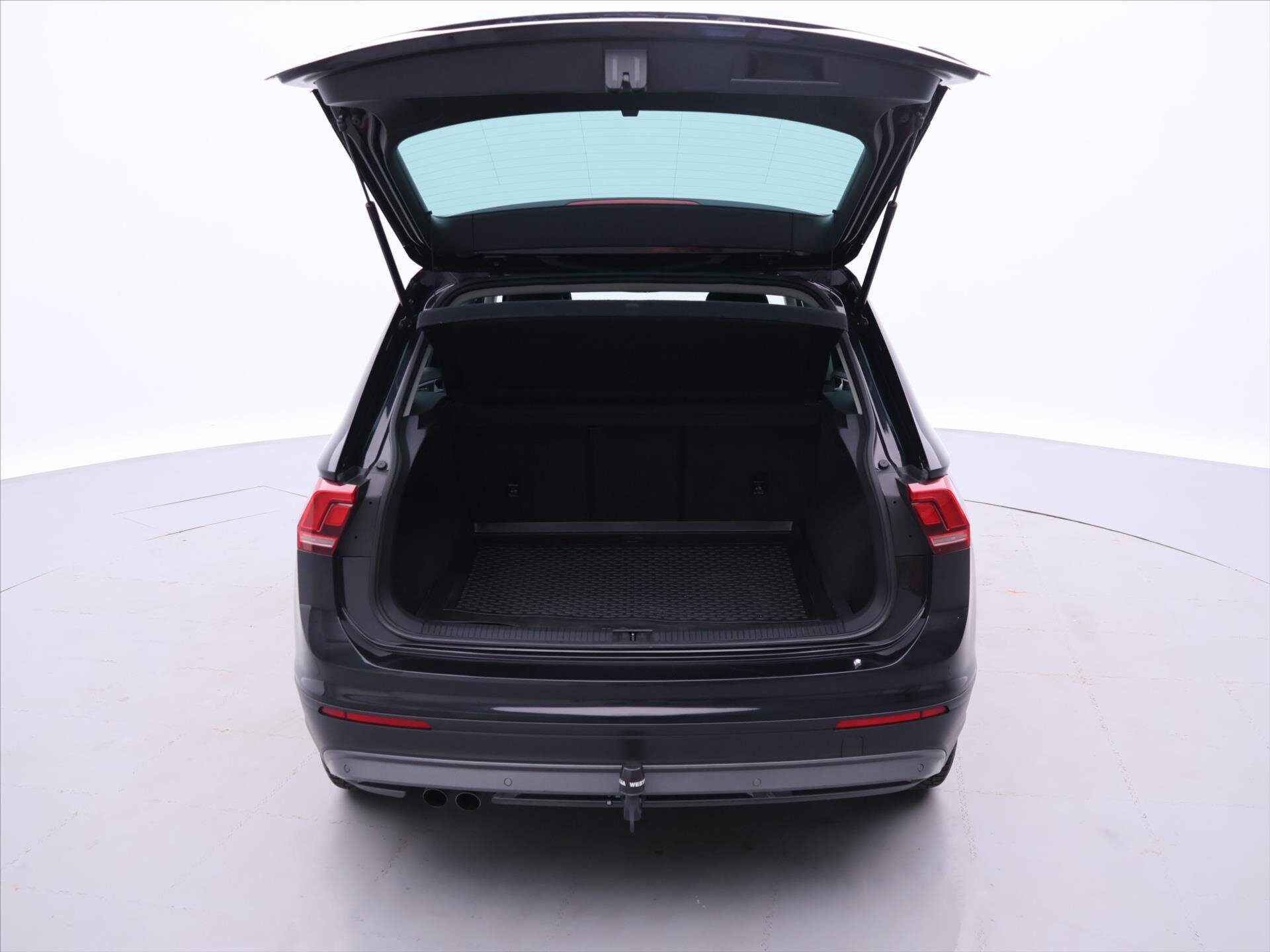 Volkswagen Tiguan SUV / Terénní 2,0 l 110 kw