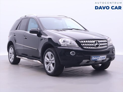 Mercedes-Benz Třídy M SUV 3,2 l 165 kw