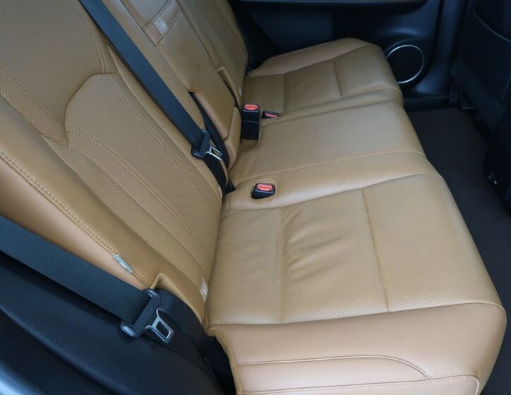 Lexus RX 300 SUV 2,0 l 175 kw