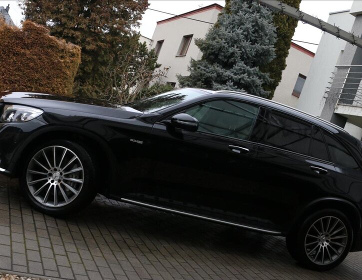 Mercedes-Benz GLC SUV / Terénní 3,0 l 270 kw