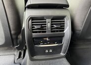 BMW Řada 3 Sedan / Limuzína 2,0 l 140 kw