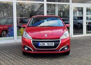 Peugeot 208 Hatchback 1,2 l 61 kw