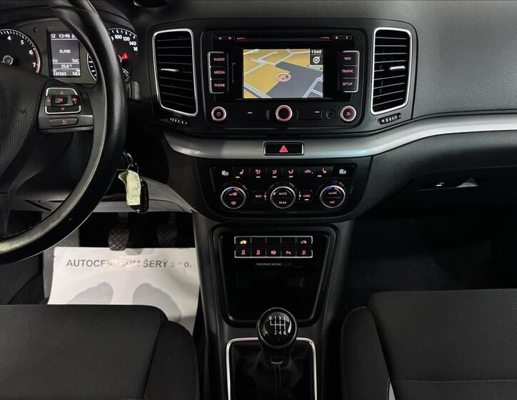 Volkswagen Sharan 22