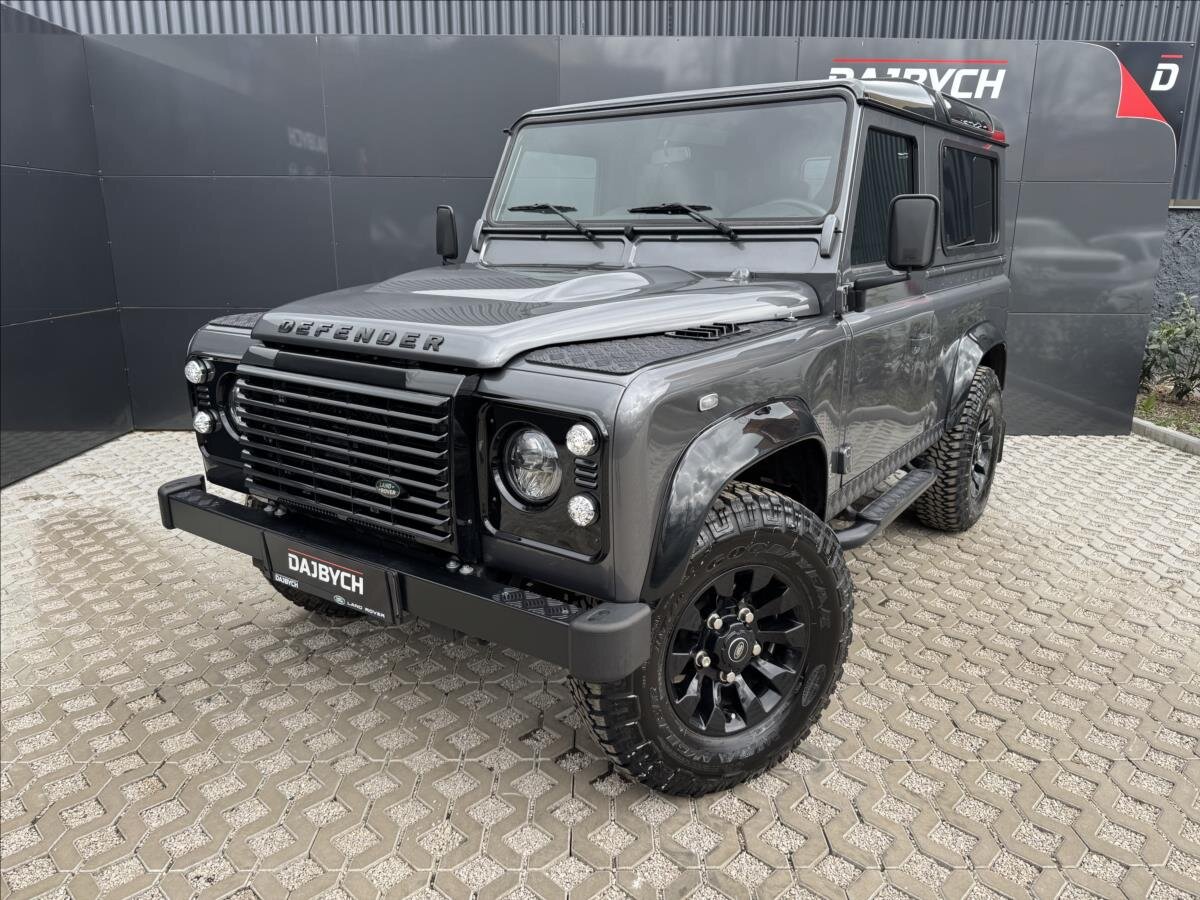 Land Rover Defender Skříň 2,2 l 90 kw