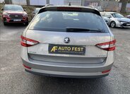 Škoda Superb Kombi 2,0 l 110 kw