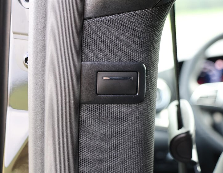 Mercedes-Benz Třídy V Kombi 2,0 l 174 kw