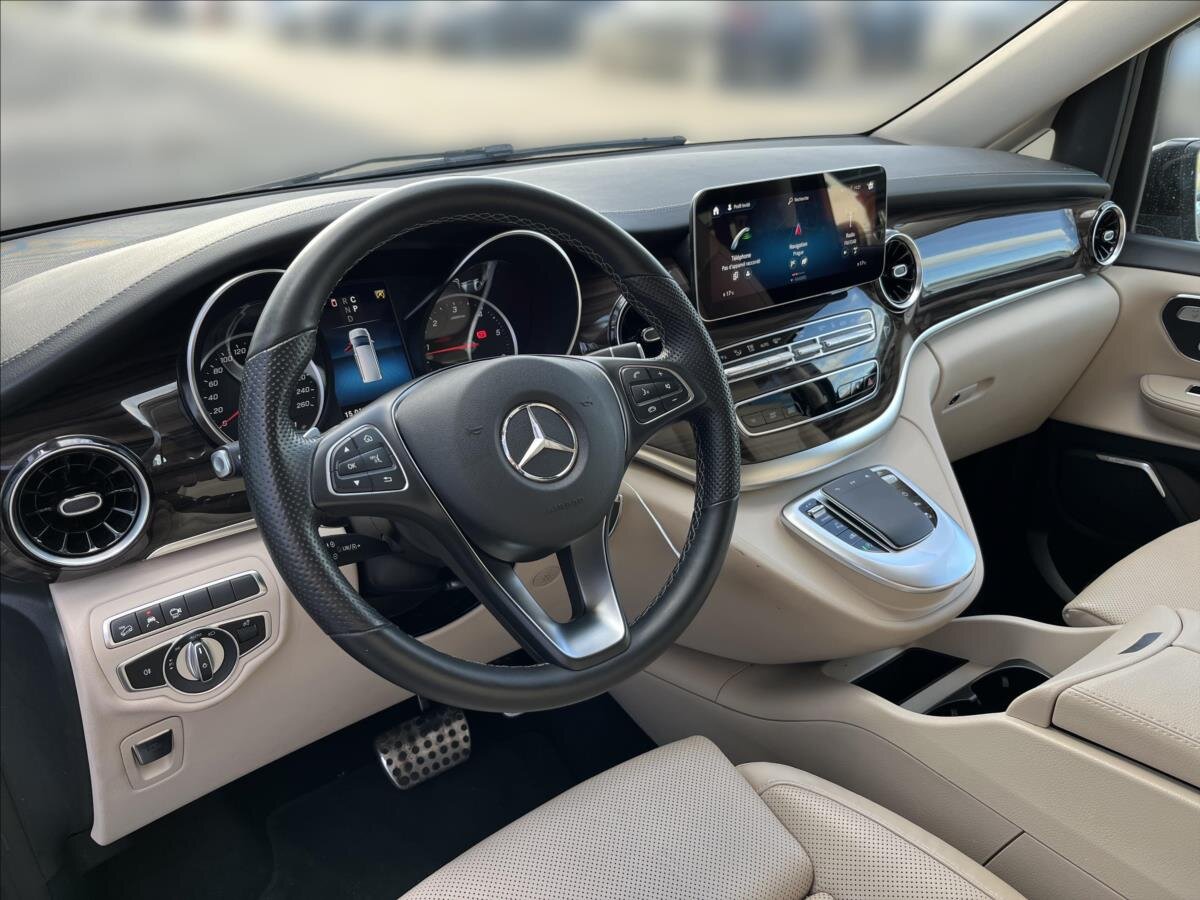 Mercedes-Benz Třídy V MPV 2,0 l 174 kw