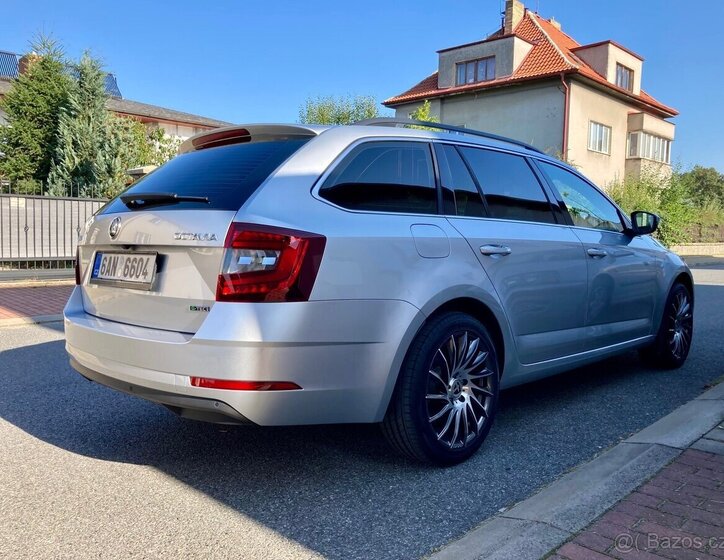Škoda Octavia Kombi 0,0 81 kw