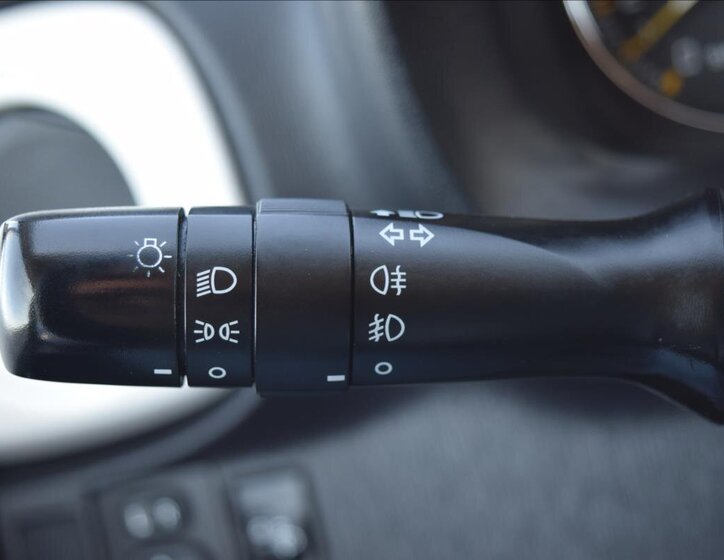 Toyota Yaris Hatchback 998,0 51 kw