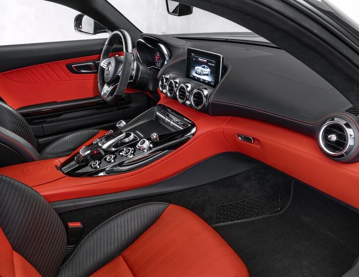Mercedes-Benz AMG GT 13