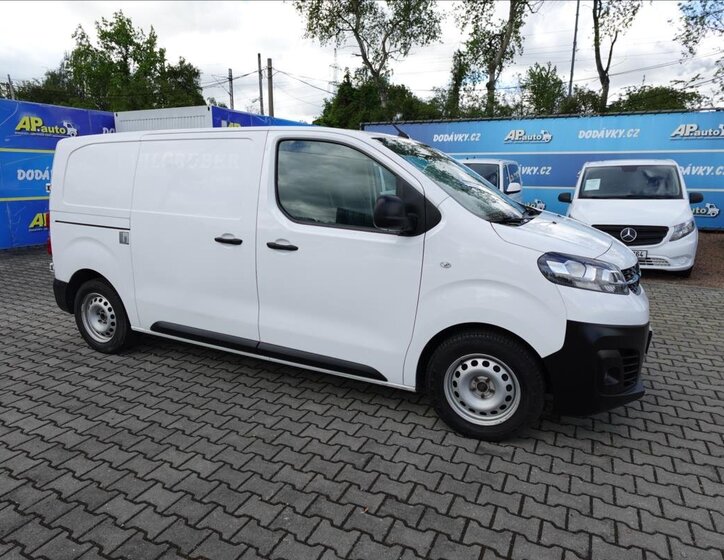 Opel Vivaro Ostatní 1,5 l 75 kw