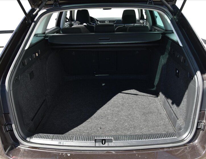 Škoda Superb Kombi 2,0 l 140 kw