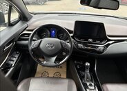 Toyota C-HR SUV 1,2 l 85 kw