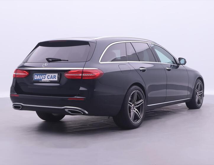 Mercedes-Benz Třídy E 7