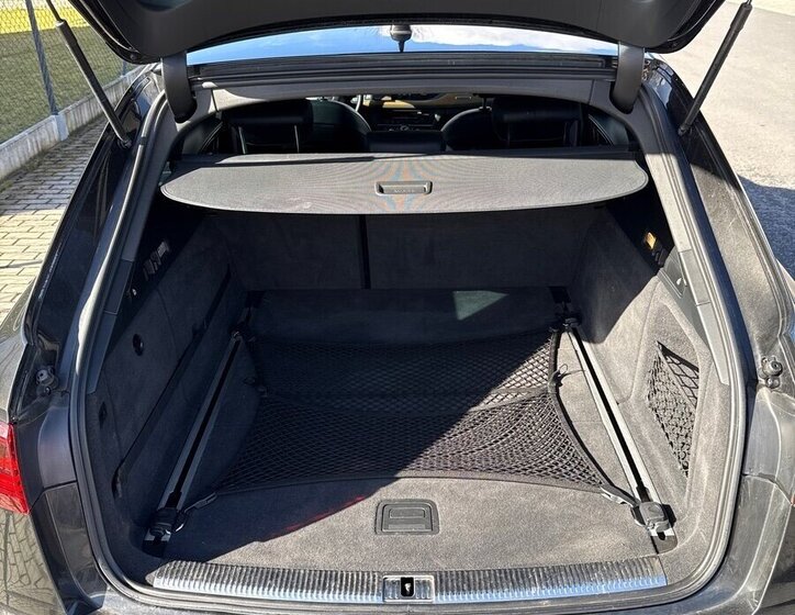 Audi A6 Kombi 0,0 200 kw