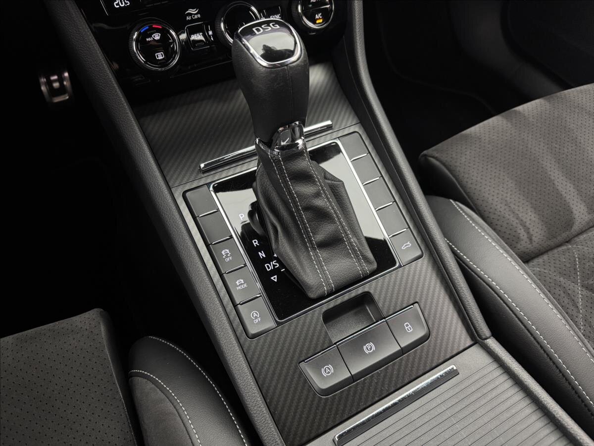 Škoda Superb Kombi 2,0 l 140 kw