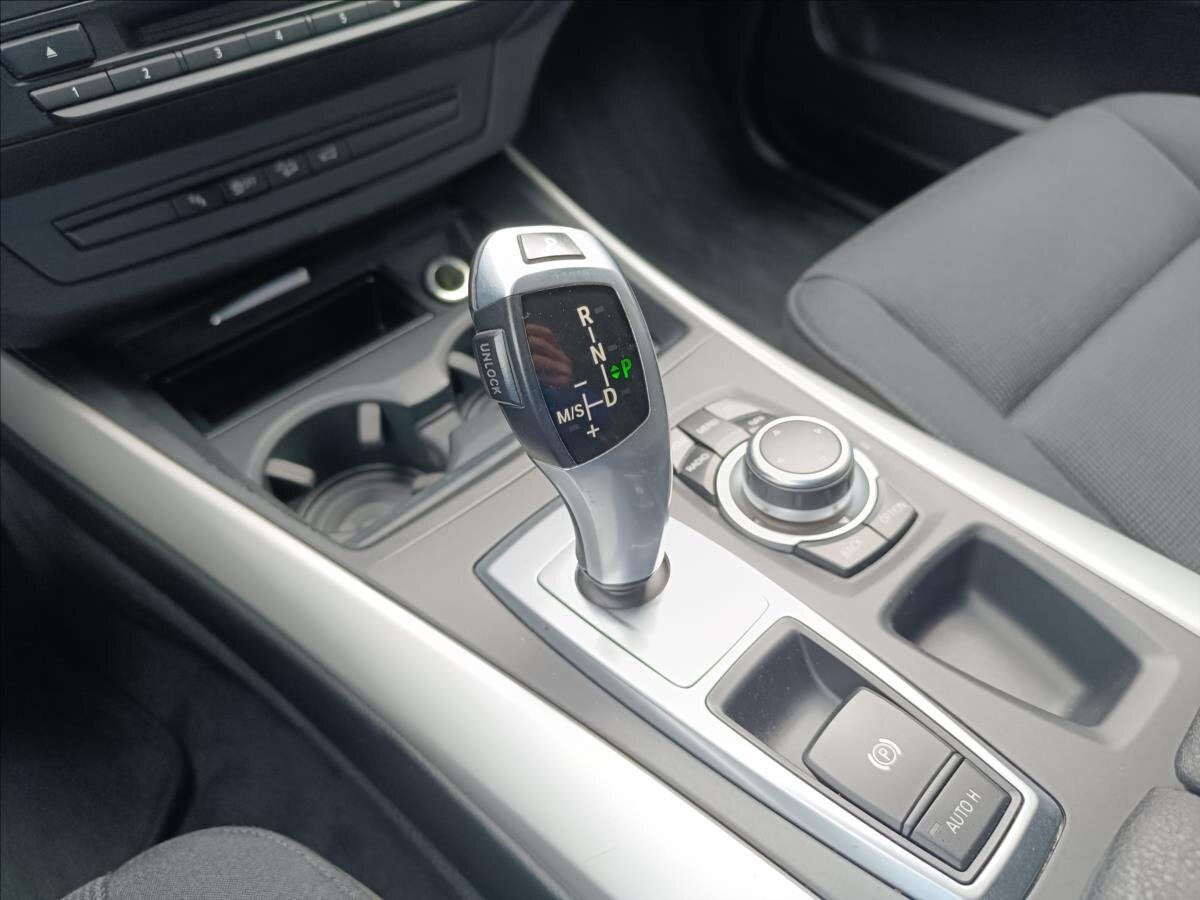 BMW X5 SUV / Terénní 3,0 l 180 kw