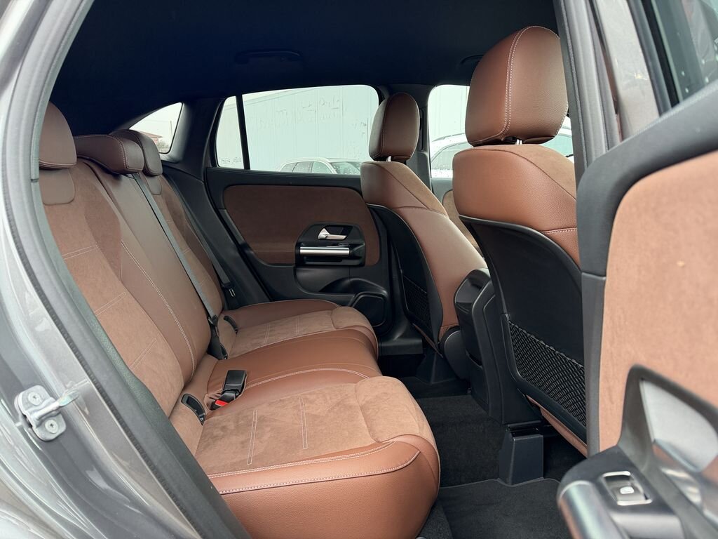 Mercedes-Benz GLA SUV / Terénní 2,0 l 110 kw