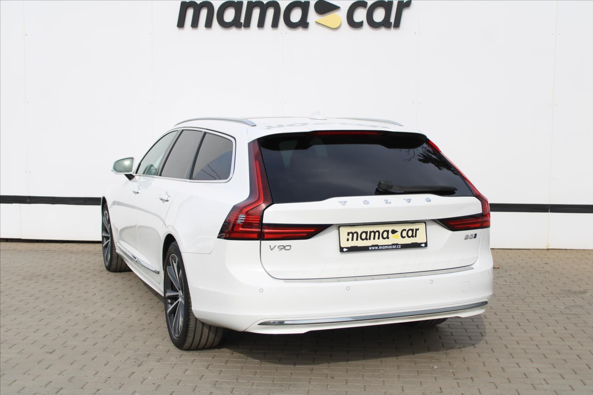 Volvo V90 Kombi 2,0 l 173 kw